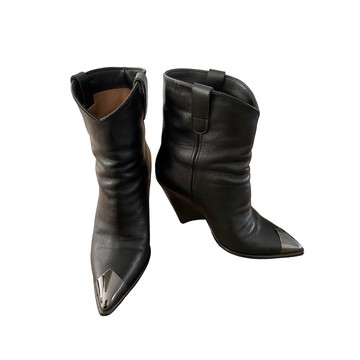 Buy secondhand designer clothing | The Next Closet Julia Cerutti Ankle boots | The Next Closet