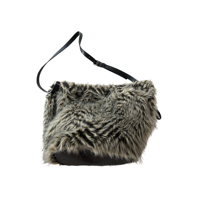 marc jacobs fur bag