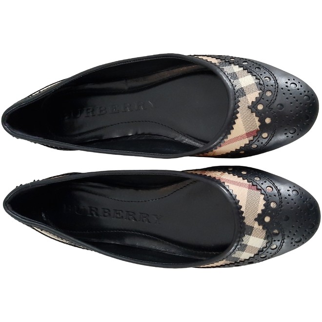 burberry flat shoes