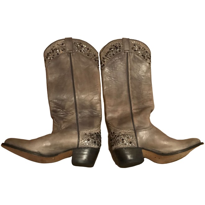 Sendra Boots | The Next Closet Sendra Boots | The Next Closet