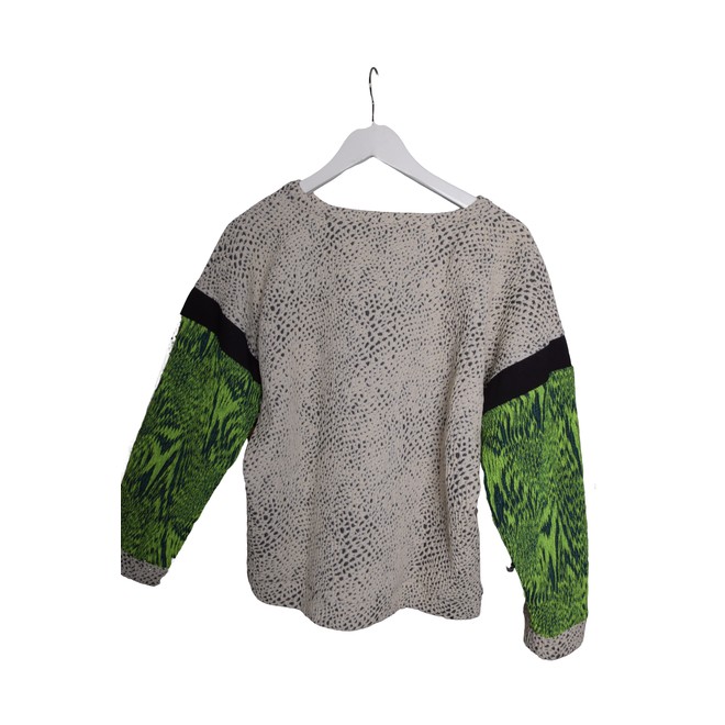 Avelon Trui | The Next Closet Avelon Trui | The Next Closet