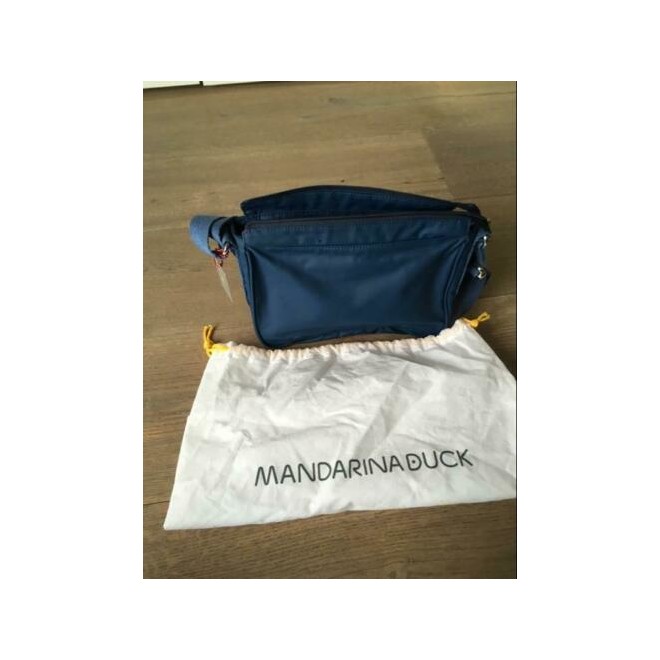 mandarina duck belt bag