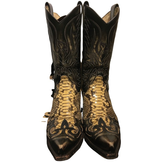 Sendra Boots | The Next Closet Sendra Boots | The Next Closet
