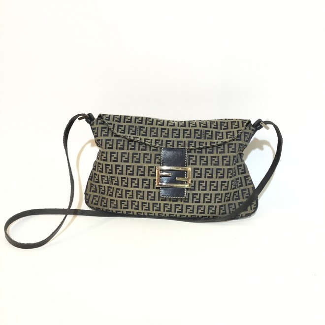 fendi shoulder purse