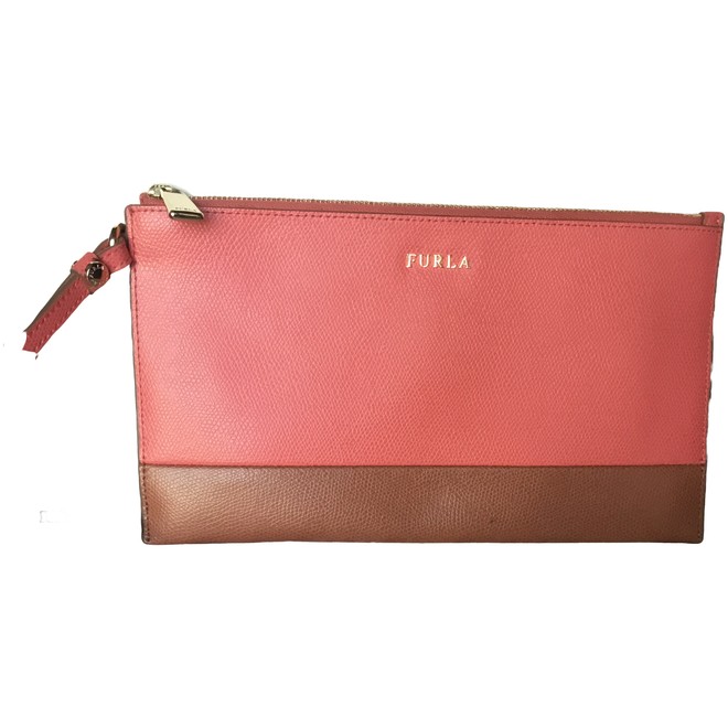 furla clutch