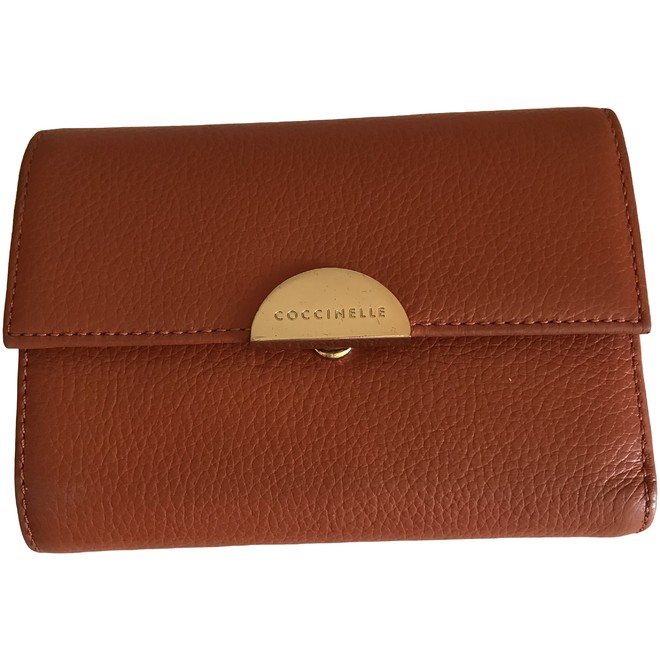 coccinelle wallet price