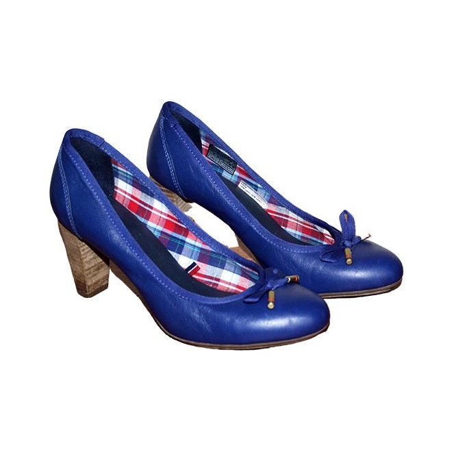 tommy hilfiger court shoes