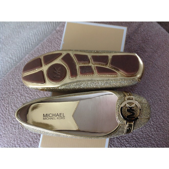 michael kors doll shoes price