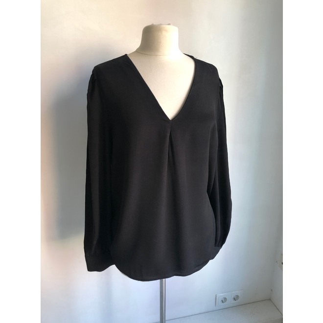 Lord & Taylor Lange mouwen top | The Next Closet Lord & Taylor Trui | The Next Closet