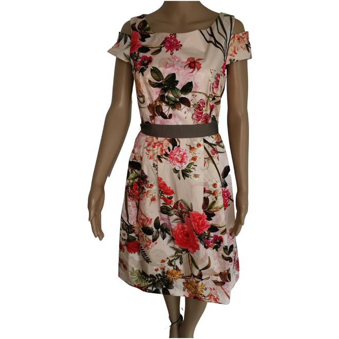 comma dresses