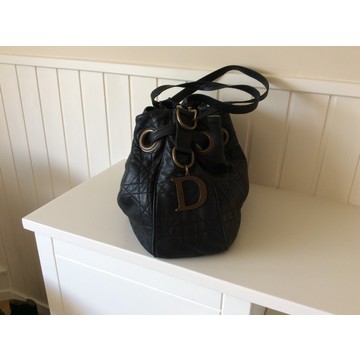 Second hand deals designer bags