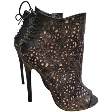 steve madden thigh high boots mesh