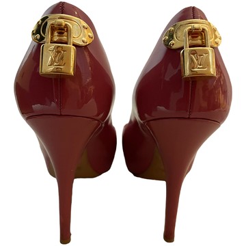 Vintage & second hand Louis Vuitton heels