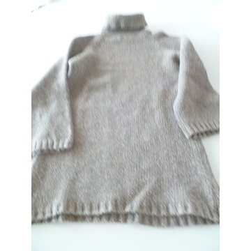 Ravelry: Charlie Pullover pattern by Moreca knit