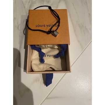 Vintage & tweedehands Louis Vuitton sieraden