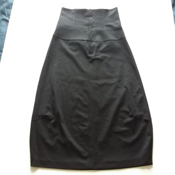 Vintage & second hand Sarah Pacini maxi skirts | The Next Closet