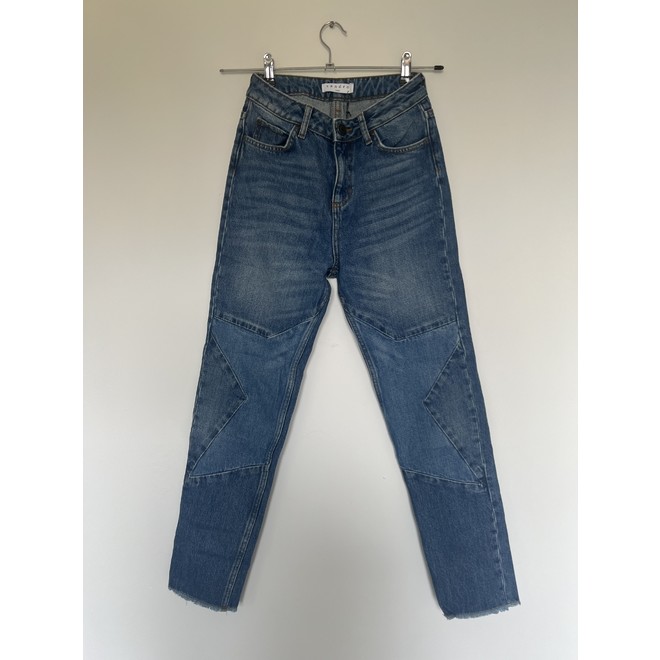 Vintage & second hand designer jeans