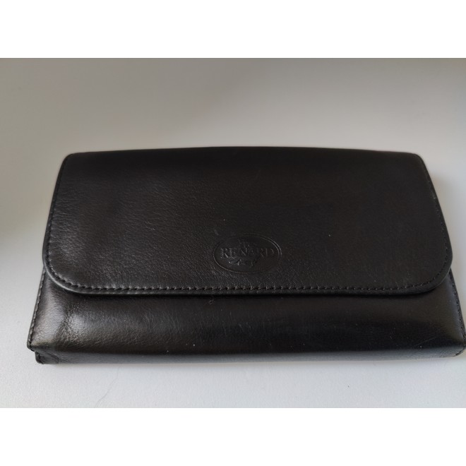 Vintage & second hand designer wallets | The Next Closet