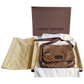LV Louis Vuitton Winter Set Hat Gloves Scarf for Sale in Brooklyn