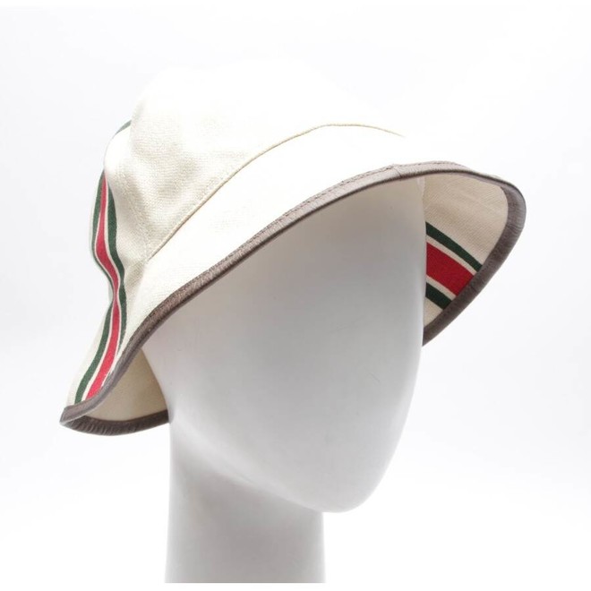 Vintage & second hand designer hats
